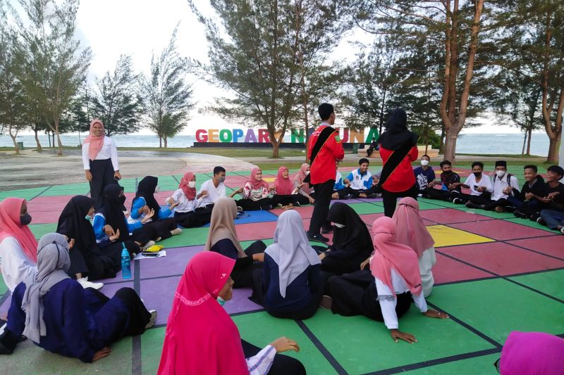 Cintai Indonesia dari generasi muda di depan