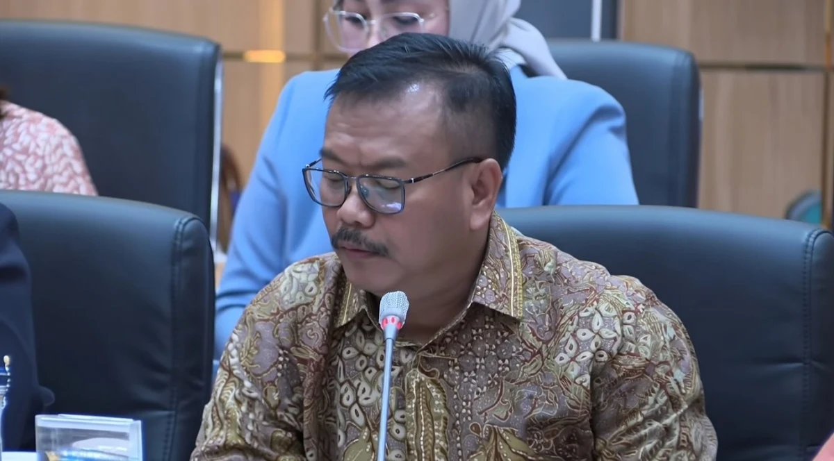 Anggota DPR PDIP Kritik Pengangkatan 32 Ribu Pegawai MBG Jadi PPPK