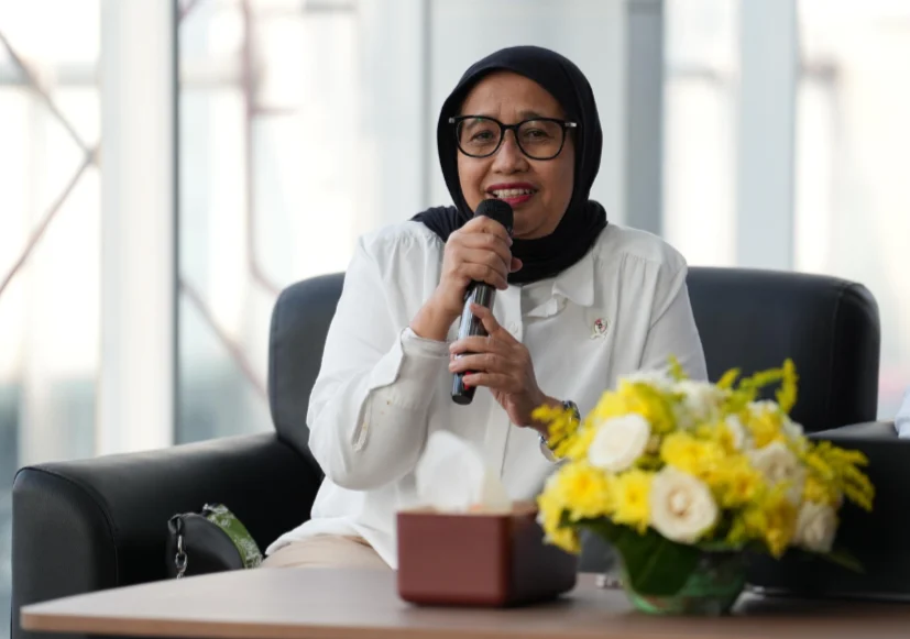 Nanik S Deyang Resmi Gantikan Dadan Hindayana Sebagai Kepala BGN